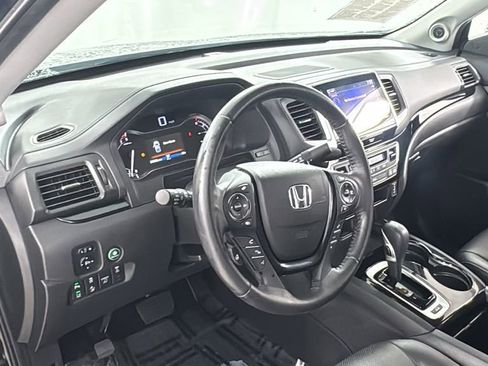 Used 2019 Honda Ridgeline RTL-E image 37
