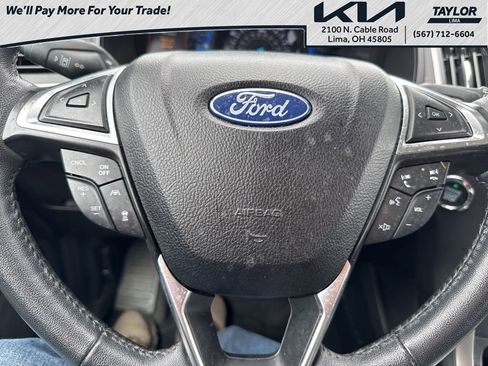 Used 2022 Ford Edge SEL image 19
