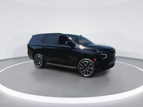 Used 2024 Chevrolet Tahoe RST w/ Luxury Package AWD/4WD image 2
