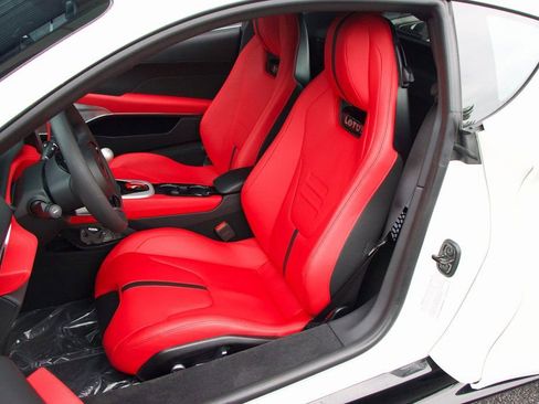 Used 2025 Lotus Emira image 11