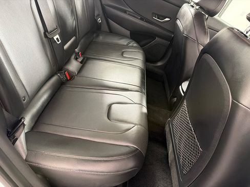 Used 2023 Hyundai Elantra Limited FWD image 21