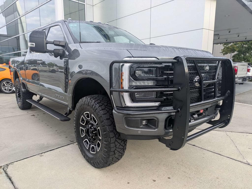 New 2026 Ford F250 Platinum AWD/4WD image 2