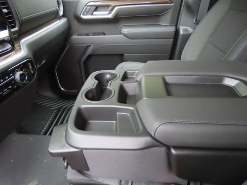 New 2026 Chevrolet Silverado 1500 LT image 6