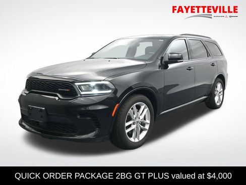 Used 2024 Dodge Durango GT image 1
