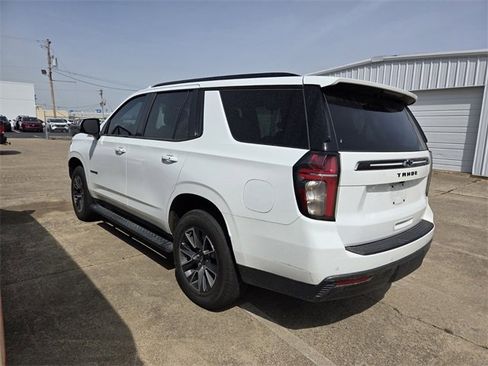 Used 2022 Chevrolet Tahoe Z71 w/ Luxury Package image 10