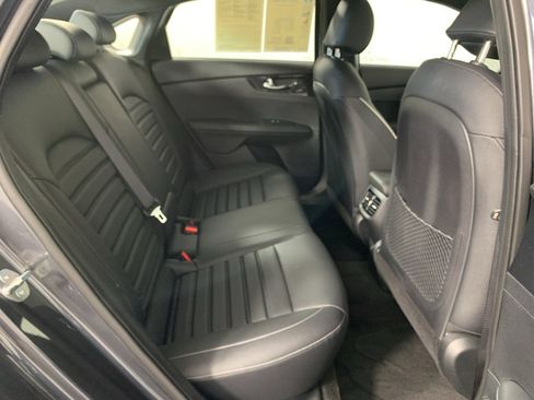 Used 2024 Kia Forte GT-Line w/ GT-Line Premium Package FWD image 39