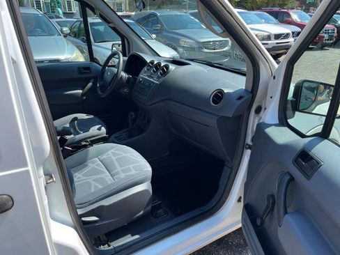 Used 2013 Ford Transit Connect XL FWD image 12