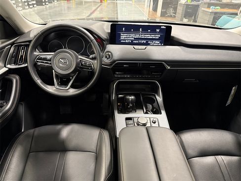 Certified 2025 MAZDA CX-90 3.3 Turbo w/ Preferred Package image 11