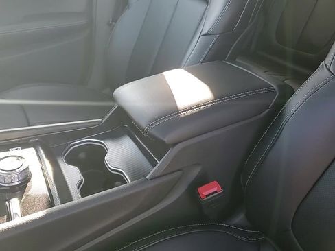 New 2025 Jeep Grand Cherokee Limited w/ Luxury Tech Group II AWD/4WD image 19