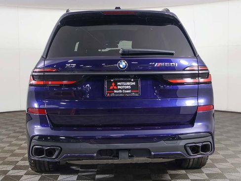 Used 2024 BMW X7 M60i image 15