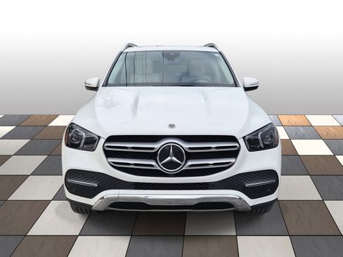 Used 2022 Mercedes-Benz GLE 350 w/ Premium Package image 2