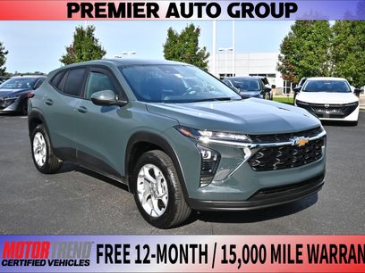 Used 2026 Chevrolet Trax LS w/ LS Convenience Package