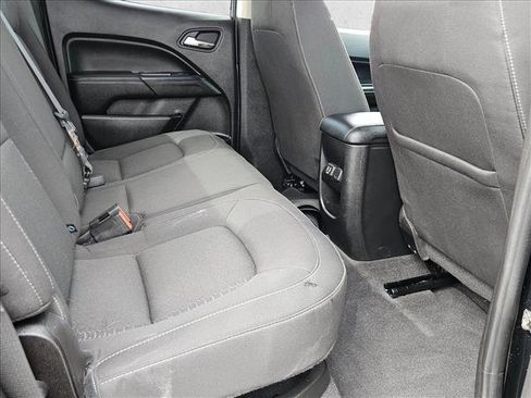 Used 2020 GMC Canyon SLE w/ Trailering Package RWD image 25