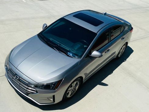 Used 2020 Hyundai Elantra Value Edition w/ Cargo Package (C1) image 5