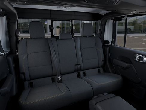 New 2026 Jeep Gladiator Sport AWD/4WD image 17