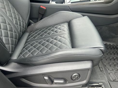 Certified 2023 Audi SQ5 Premium Plus w/ Premium Plus Package AWD/4WD image 28