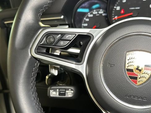 Used 2021 Porsche Macan AWD/4WD image 24