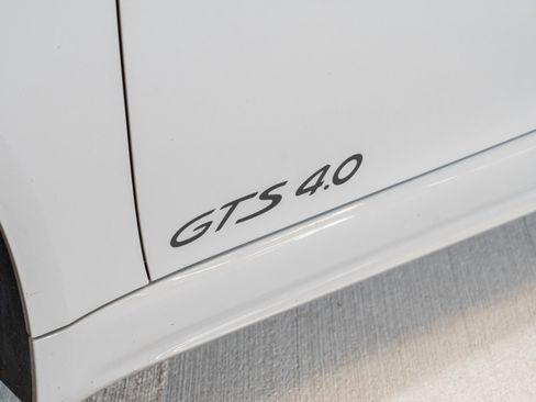 Certified 2025 Porsche 718 Cayman GTS RWD image 12