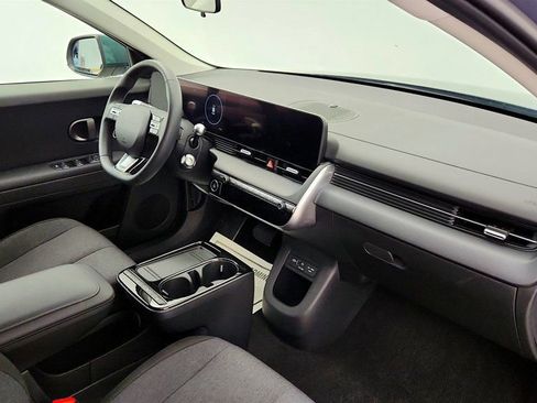 Used 2025 Hyundai Ioniq 5 SE image 24