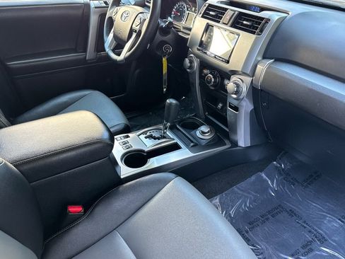 Used 2018 Toyota 4Runner SR5 Premium AWD/4WD image 16