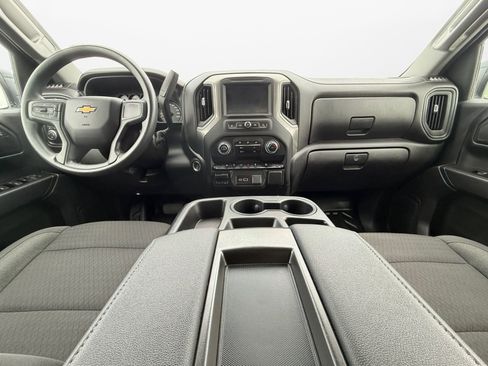 Used 2025 Chevrolet Silverado 1500 W/T w/ Z71 Off-Road Package AWD/4WD image 10