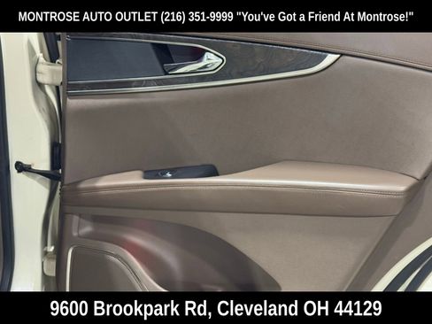 Used 2018 Lincoln MKX Reserve w/ Lincoln MKX Climate Package image 44