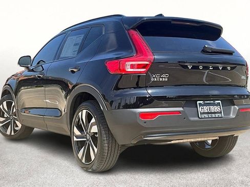 New 2026 Volvo XC40 B5 Ultra AWD/4WD image 6
