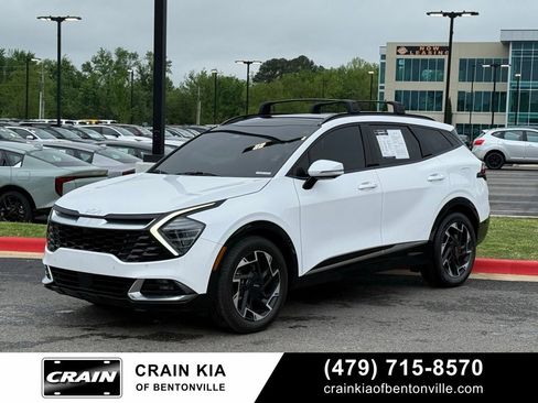 Certified 2025 Kia Sportage SX FWD image 3