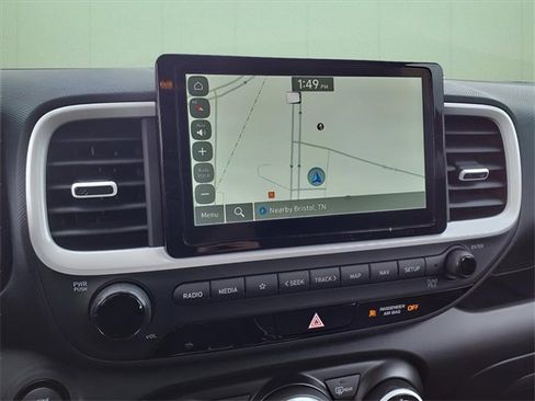 New 2025 Hyundai Venue Limited image 11