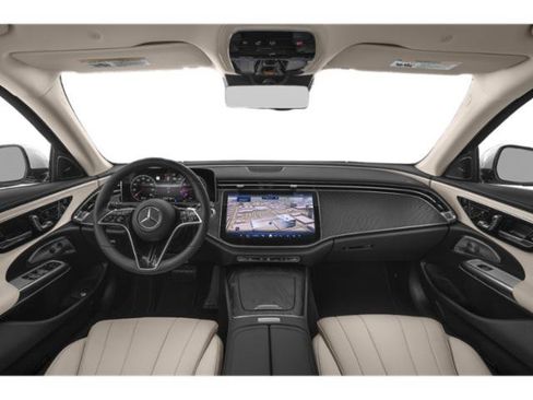 Used 2026 Mercedes-Benz E 350 4MATIC Sedan image 8