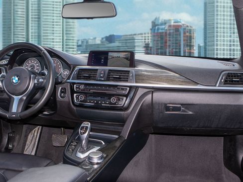 Used 2018 BMW 430i 430i w/ M Sport Package image 18