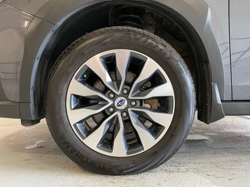 Certified 2024 Subaru Outback Limited AWD/4WD image 4