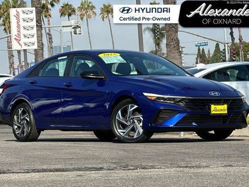 Used 2025 Hyundai Elantra Sport image 1