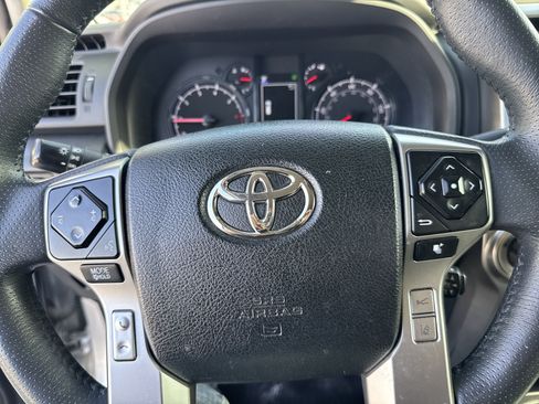 Used 2021 Toyota 4Runner SR5 Premium AWD/4WD image 14
