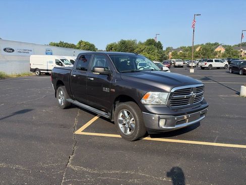 Used 2017 RAM 1500 Big Horn AWD/4WD image 3