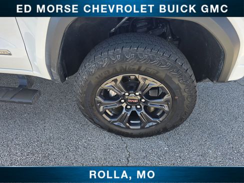Certified 2025 GMC Canyon Elevation w/ Convenience Package AWD/4WD image 11