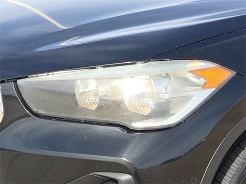 Used 2021 BMW X1 sDrive28i w/ Convenience Package image 4