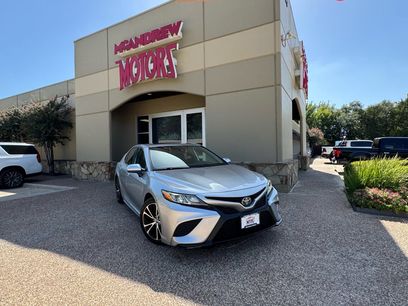 Used 2019 Toyota Camry SE