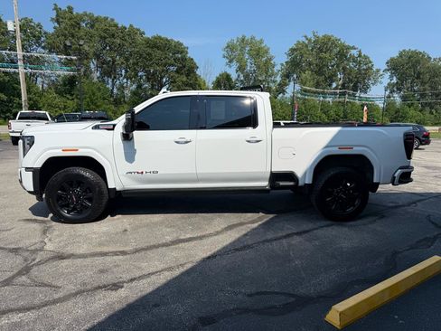 Used 2026 GMC Sierra 2500 AT4 w/ AT4 Premium Plus Package AWD/4WD image 8