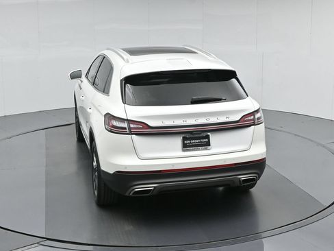 Used 2023 Lincoln Nautilus Reserve w/ Luxury Package AWD/4WD image 43