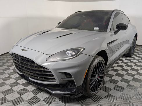 Used 2023 Aston Martin DBX 707 AWD/4WD image 1