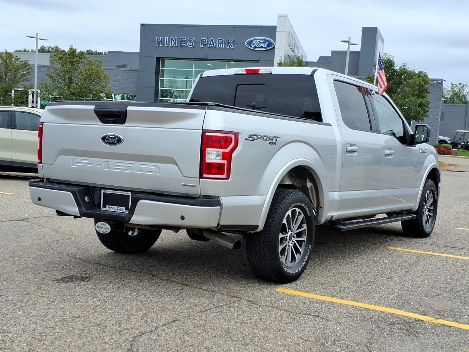 Used 2019 Ford F150 XLT w/ Equipment Group 302A Luxury AWD/4WD image 7