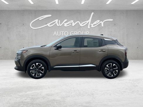 New 2026 Nissan Kicks SV AWD/4WD image 14