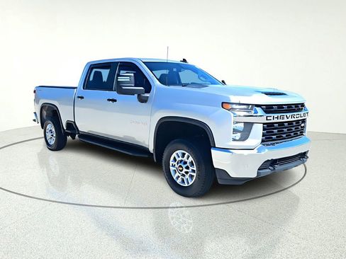 Used 2021 Chevrolet Silverado 2500 LT AWD/4WD image 2