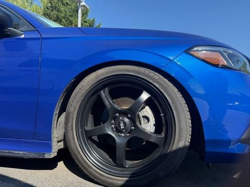 Used 2023 Honda Civic Sport image 7