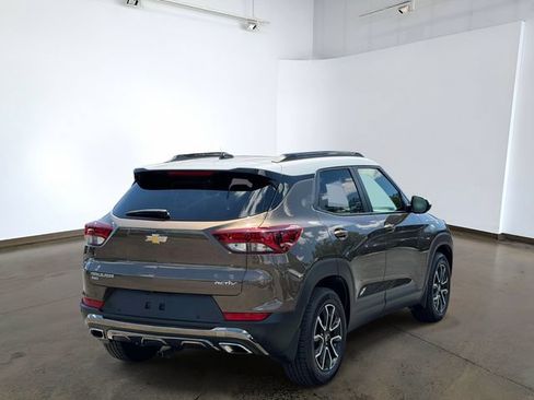 Used 2022 Chevrolet TrailBlazer ACTIV w/ Sun and Liftgate Package AWD/4WD image 7