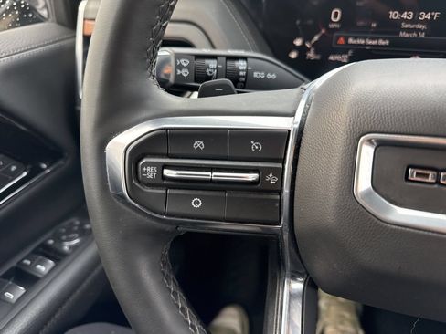 Used 2025 GMC Yukon Denali AWD/4WD image 31