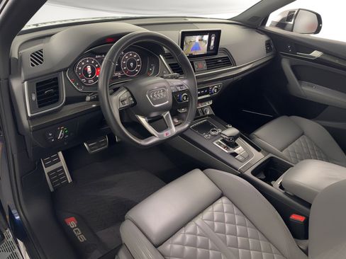 Used 2018 Audi SQ5 Premium Plus w/ Navigation Package AWD/4WD image 4