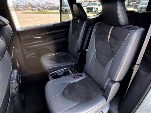 Certified 2024 Toyota Grand Highlander AWD Hybrid image 20