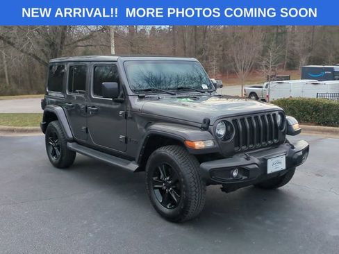 Certified 2022 Jeep Wrangler Unlimited Sahara image 7